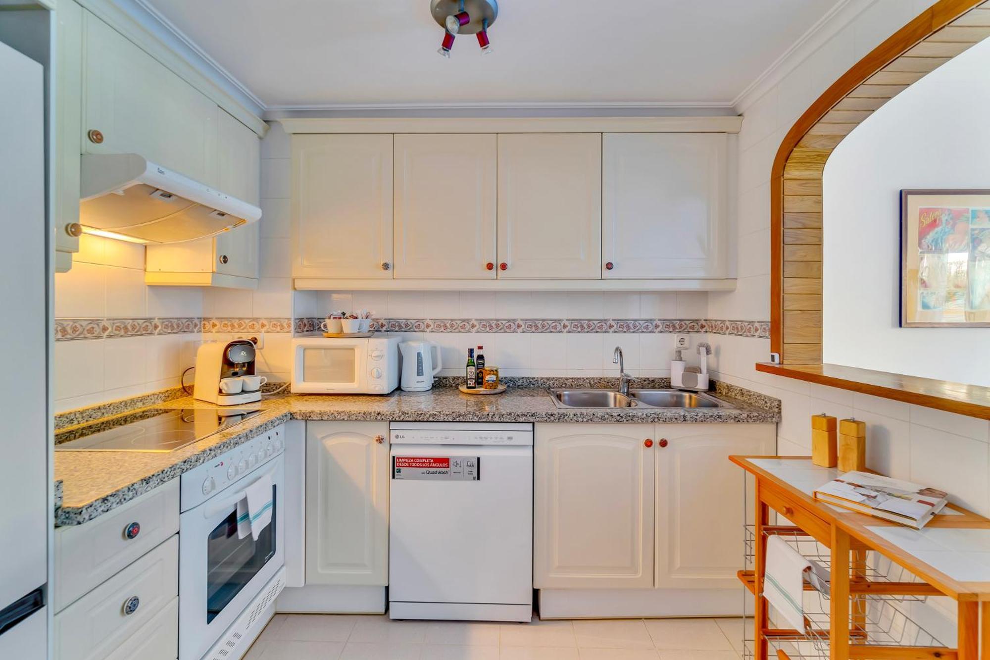 Casita Bonita - With Private Garden Near Beach In خافييا المظهر الخارجي الصورة